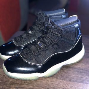 Jordan retro 11s “2016 Space Jams”